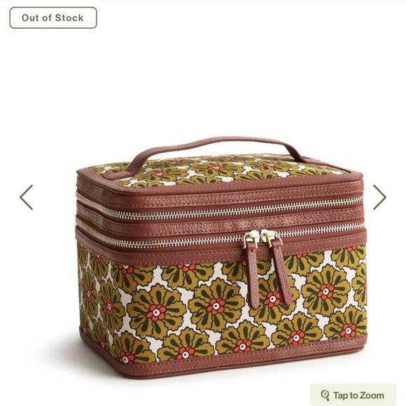 Handbags - Vera Bradley Brush Up Cosmetic Bag Pinwheels in Oxford Canvas (Sold Out Online)
